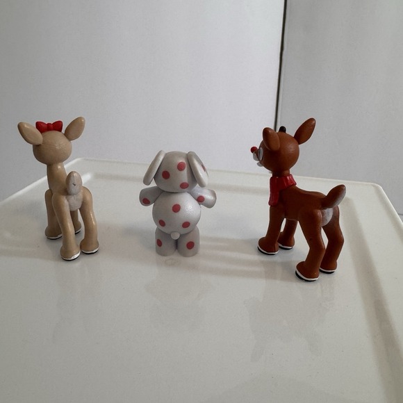 Rudolph the Red-Nosed Reindeer Clarice & Spotted Elephant PVC Figures 2" - Picture 5 of 5
